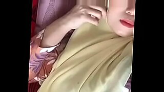 tudung hijab slut playing herself