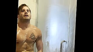 Hott4lexi shower masturbation